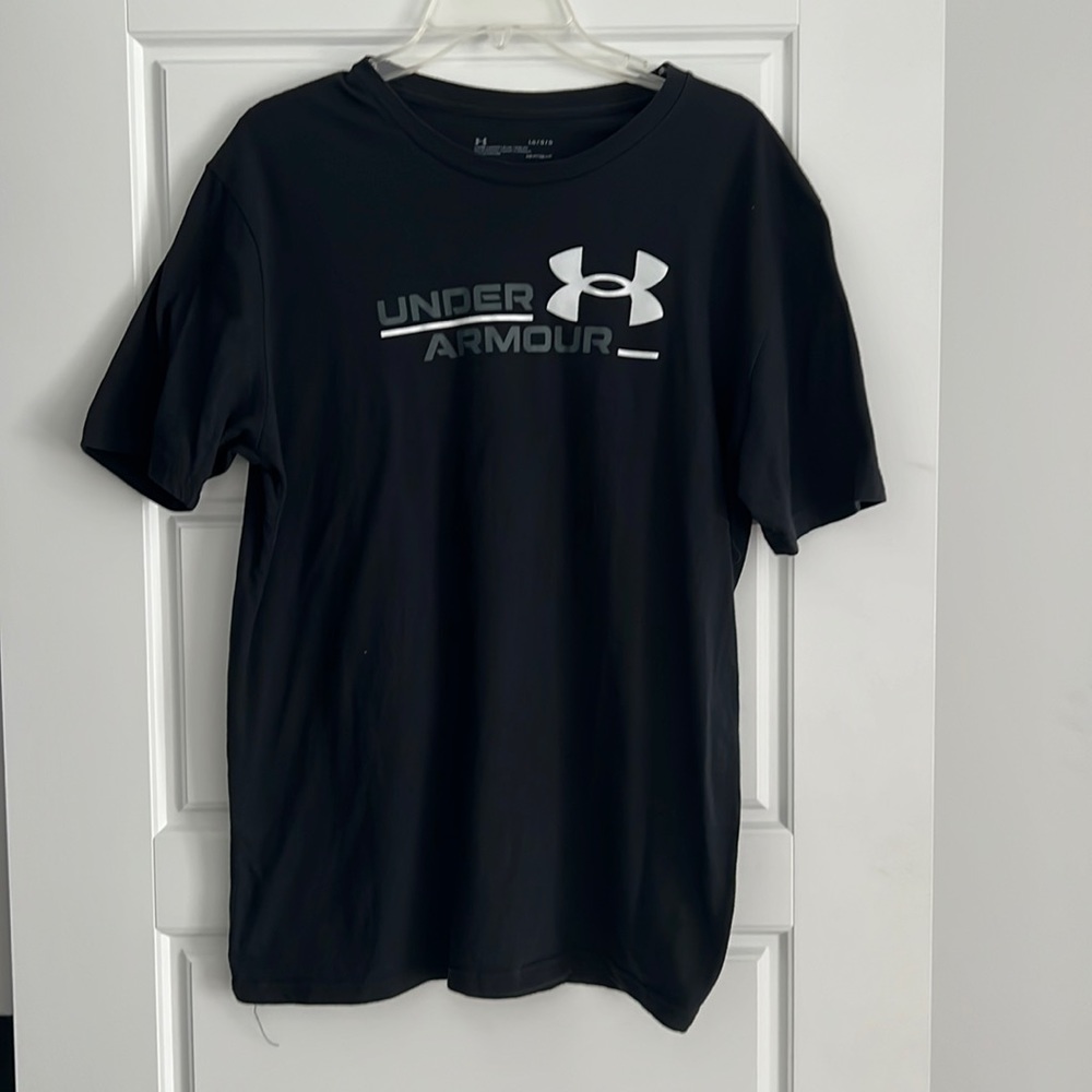 Under armour men’s t-shirt